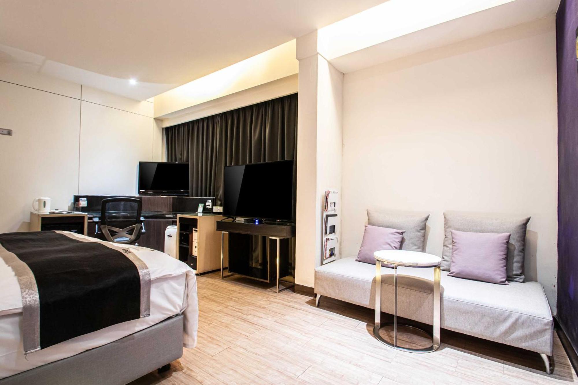 168 Motel-Hsinchu מראה חיצוני תמונה